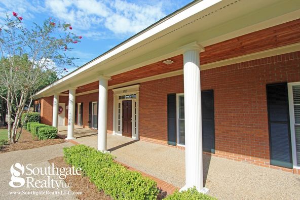 South 28th Ave. Office Building: 1700 S 28th Ave, Hattiesburg, MS 39402